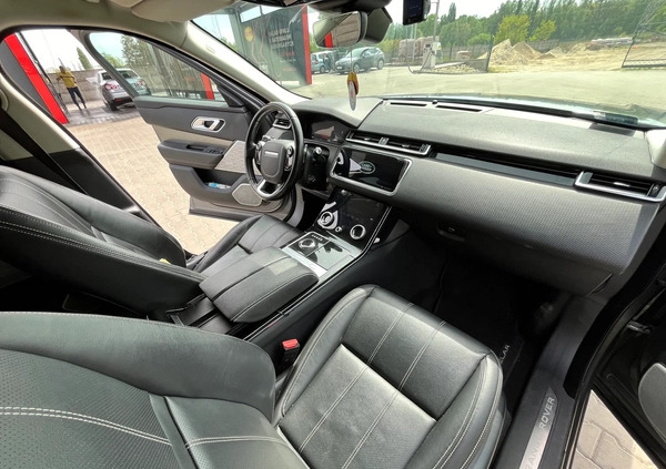 Land Rover Range Rover Velar cena 172000 przebieg: 135000, rok produkcji 2018 z Pleszew małe 56